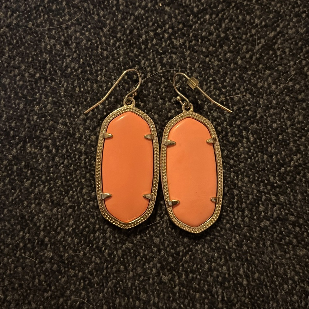 Kendra Scott Danielle earrings